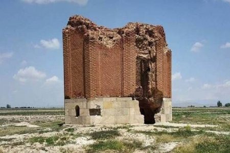مرمت و بازسازی بنای تاریخی «شاطیر گونبذی» در اردبیل